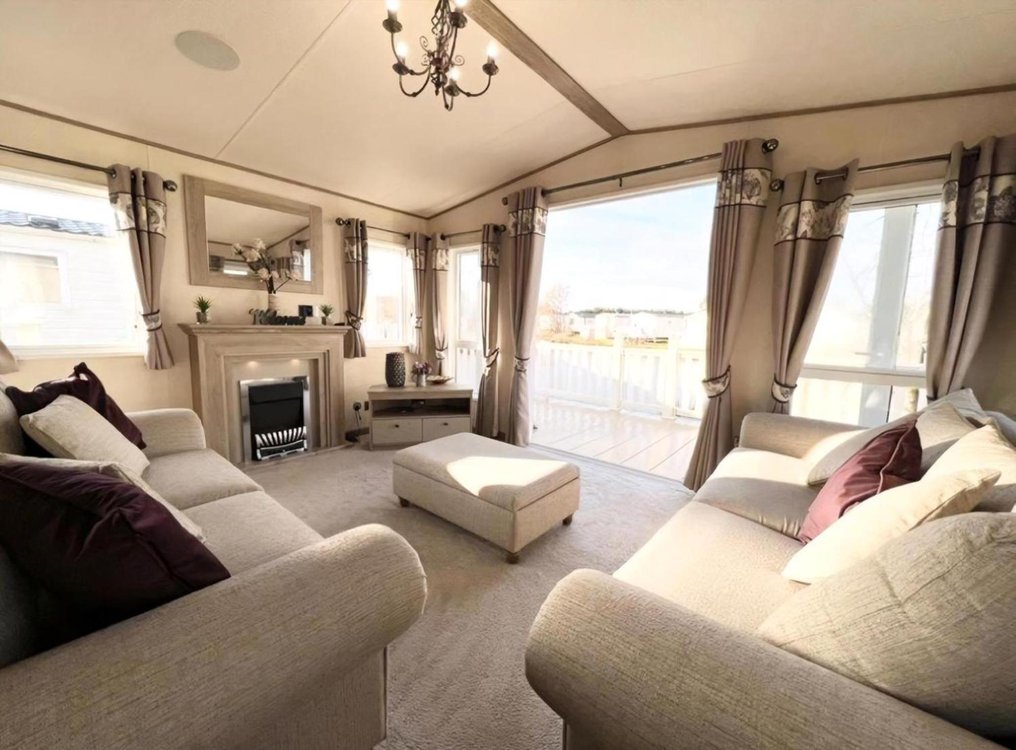 Stunning Caravan With Full Lake View At Southview Holiday Park Ref 33004Ml 斯凯格内斯 外观 照片